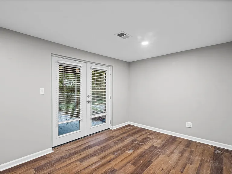 3100 Fern Valley Dr SW #A — Photo 24