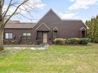 22 So Gate Cir, Massapequa Park, NY 11762