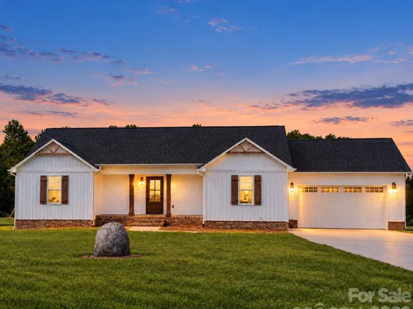 295 Northbrook Iii School Rd, Vale, NC 28168