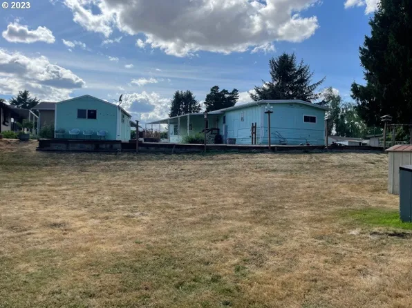 570 N 10th Ave Unit 65, Cornelius, OR 97113