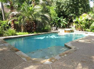 90 N Apple Springs Cir, Spring, TX 77382