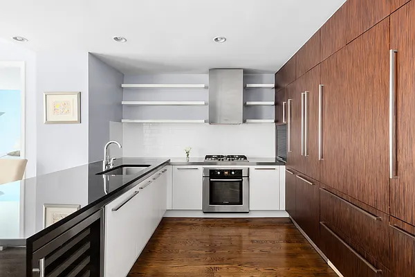 Rented by Douglas Elliman | media 6