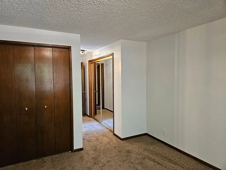 2245 Heath St S — Photo 17