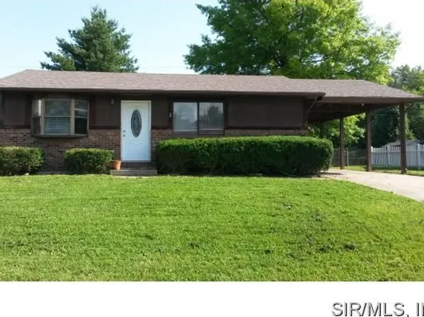 41 Georgetown Dr, Granite City, IL 62040