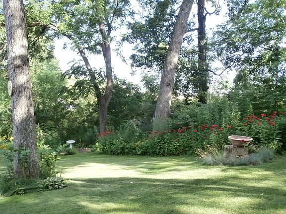 2nd image of 5707 Amherst Ct