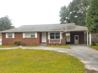 739 E Westchester Dr, Charleston, SC 29414