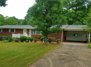 110 Roosevelt Rd, Asheboro, NC 27205