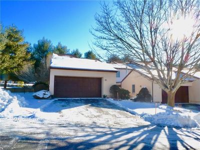 2970 Mendon Rd APT 143, Cumberland, RI, 02864