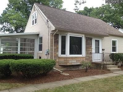 2nd image of 2083 Montclair St NE