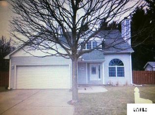 124 Crestwood St, Lincoln, IL 62656