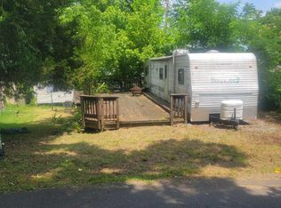 6 Old Faceful, Falling Waters, WV 25419