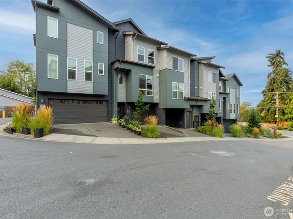 15113 40th Avenue W #B2, Lynnwood, WA 98087
