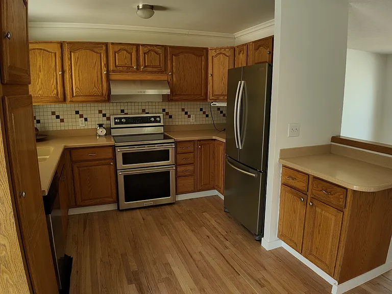 kitchen with newer appliances