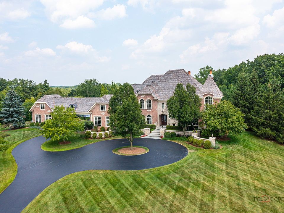 1st image of 5 Jennifer Ct
