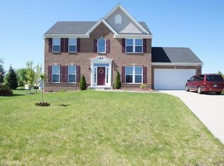 10065 Meadow Ridge Dr, Streetsboro, OH 44241