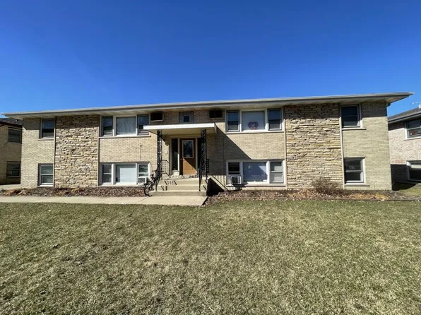 509 Kungs Way APT 1N, Joliet, IL 60435