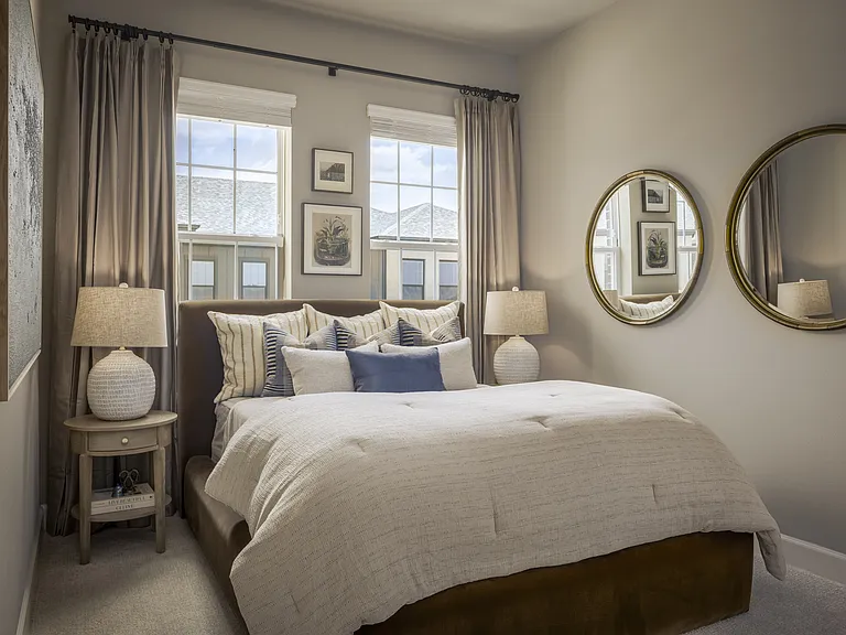 The Linden Townhomes — Photo 10