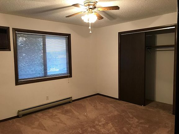 5th image of 3109 Heritage Dr APT 8