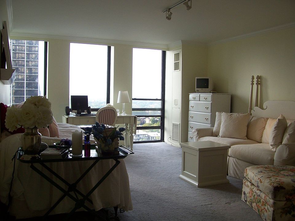 1st image of 1660 N La Salle St #1604