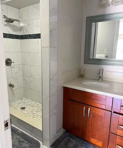 190 Eleu Pl #A — Photo 2