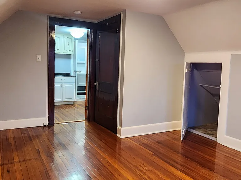 258 Franklin St #3 — Photo 8