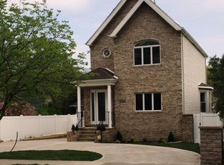 5008 Amboy Rd, Staten Island, NY 10312