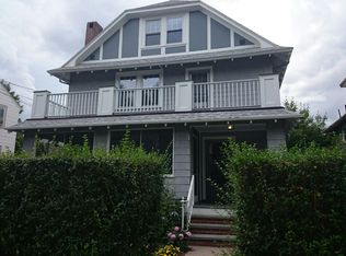 535 Weld St, West Roxbury, MA 02132