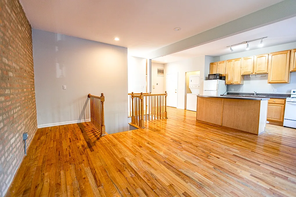 1364-66 N. Hoyne Ave./ 2105-11 W. Schiller St. — Photo 4