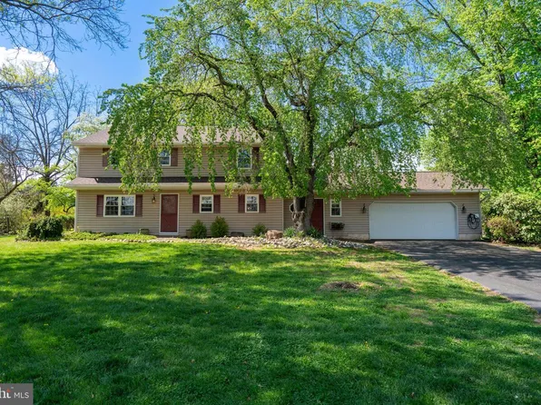 152 Betcher Rd, Collegeville, PA 19426