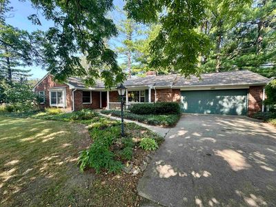 1441 Hawthorne Dr, Saginaw, MI, 48638