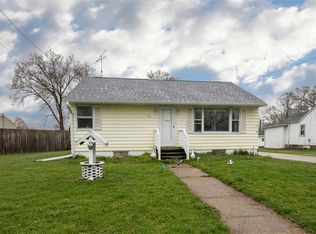 728 Jackson St, Pecatonica, IL