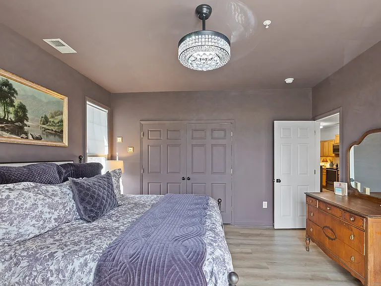 801 Moratuck Dr #201 — Photo 18