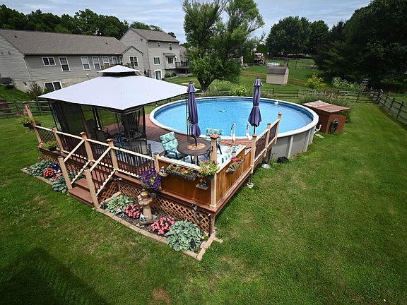 4th image of 11204 McKays Ct
