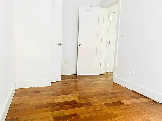 Rented by GROOME REALTY LLC | media 20