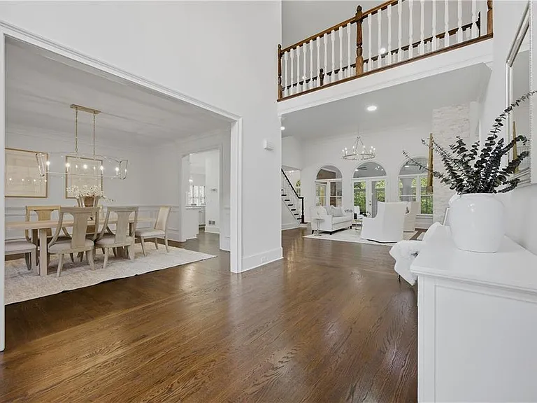 6410 Westchester Pl — Photo 46