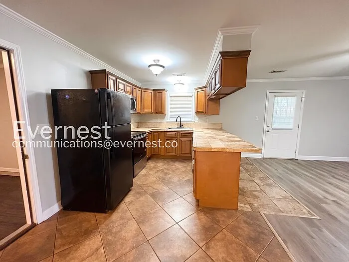 5772 Natchez Dr — Photo 10