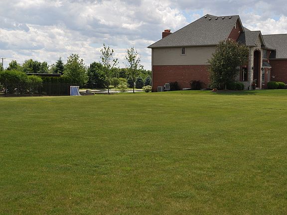 2nd image of 23060 Firenze Dr