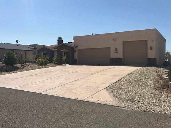 2nd image of 3204 Silver Bell Dr