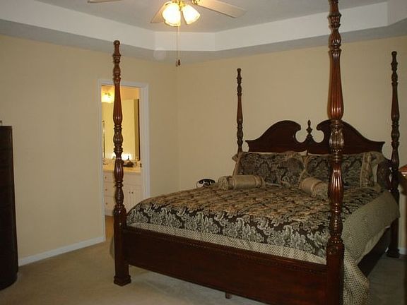 OWNERS SUITE