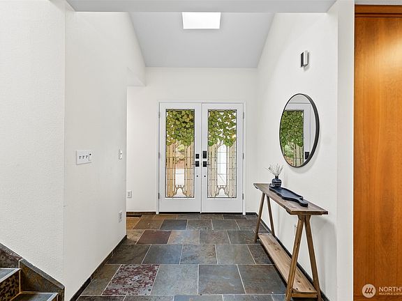 5th image of 10104 51st Street NW