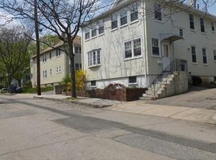 25 Holmes St, Cambridge, MA 02138