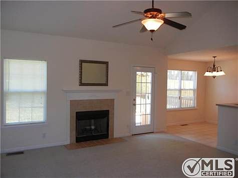 4th image of 3821 Angelise Ln