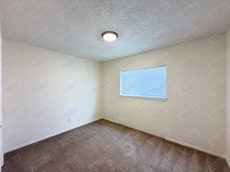 1106 Church Ave — Photo 20