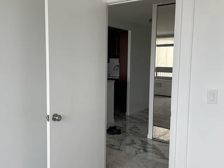 1255 N Sandburg Ter #2105 — Photo 15