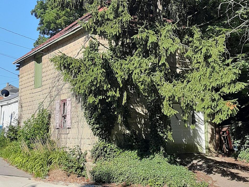 2nd image of 513 Fair Rd