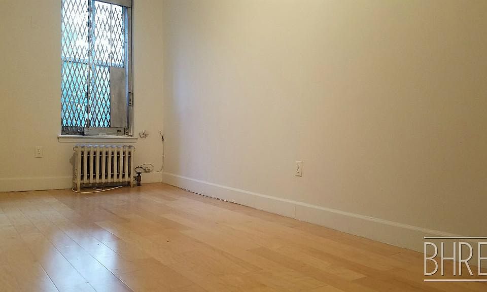 2nd image of 24 Joralemon St APT 125