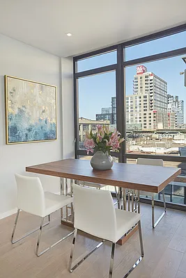 Rented by Chase Global Realty Corp | media 21