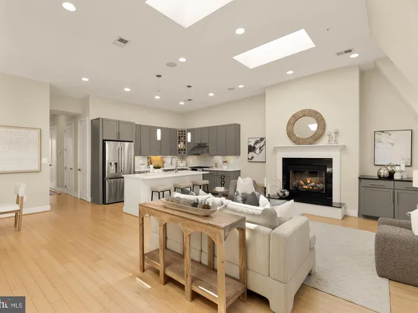1923 12th St NW APT 3, Washington, DC 20009