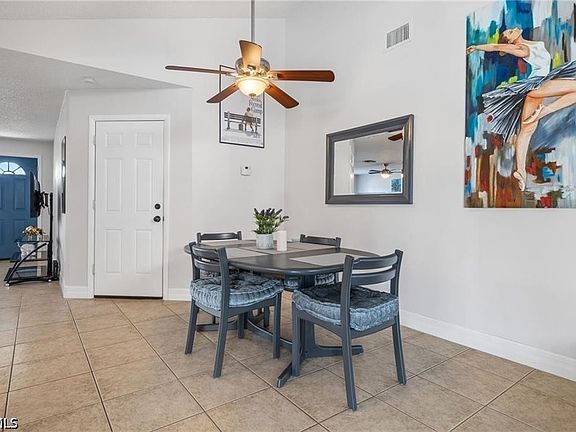 2nd image of 1015 SE 25th Ln