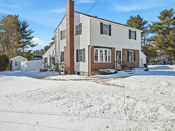 5th image of 34 Windsor Avenue